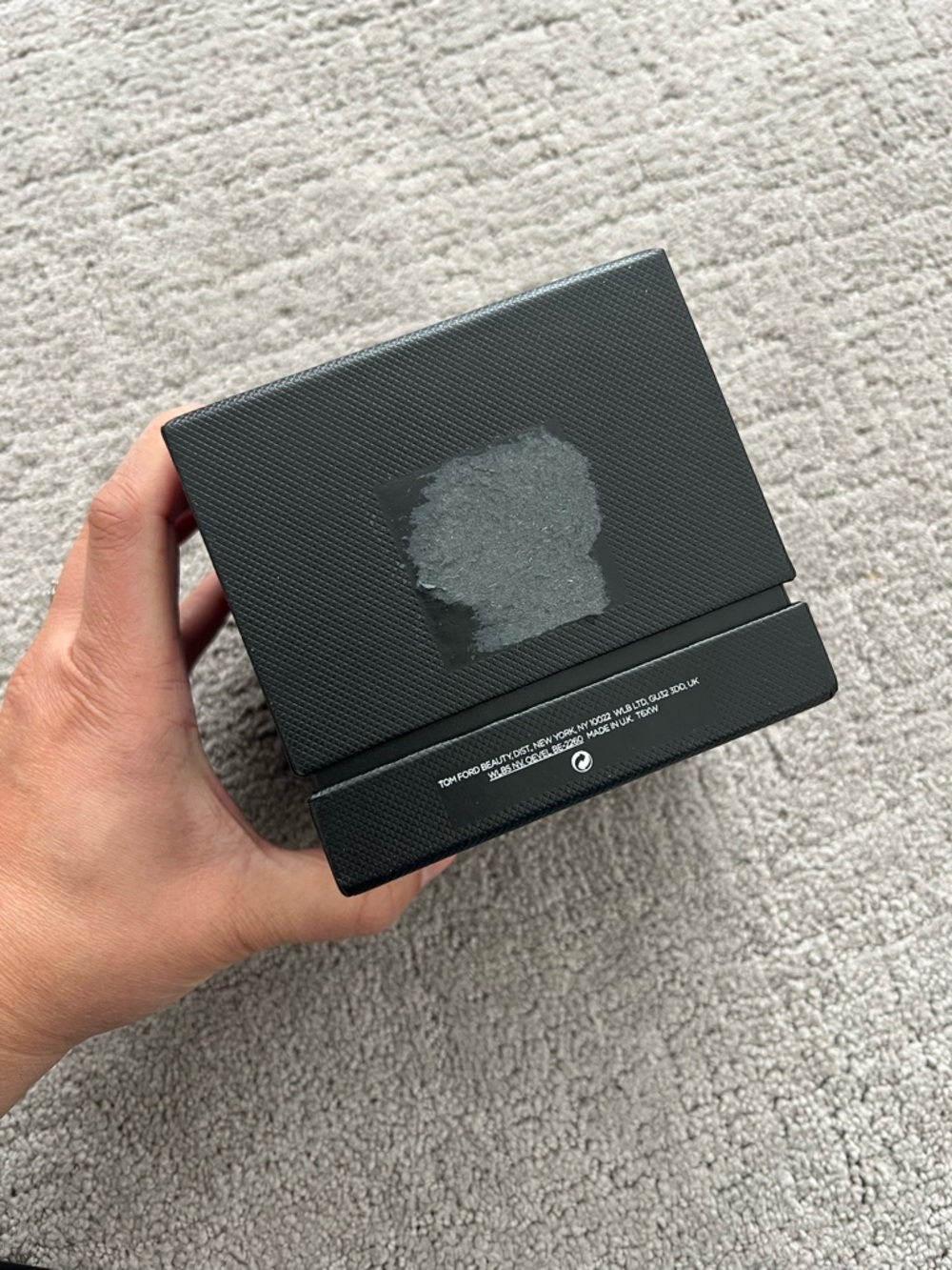 Tom Ford Black Candle with White Label - Picture 11 of 16
